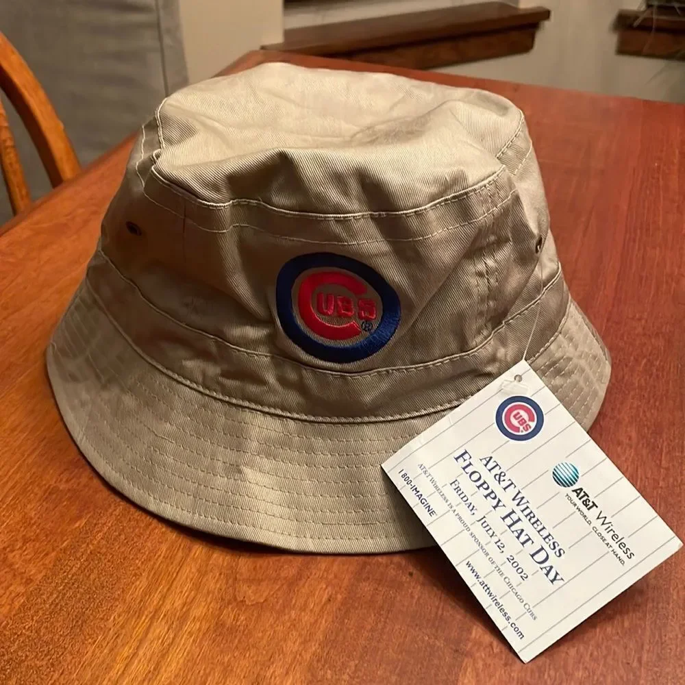 NEW Cubs Bucket Hat